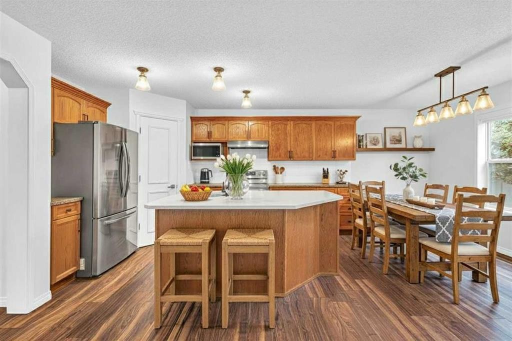 331 Springbank Place Sw, Calgary, AB - Indoor