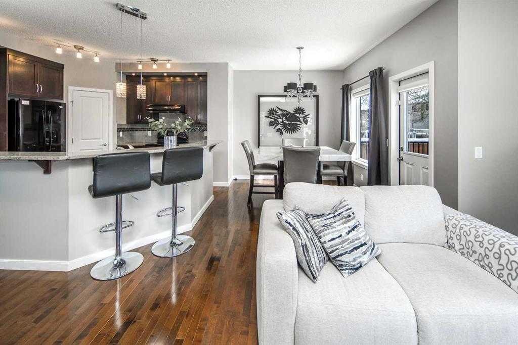 5 Panatella Square Nw, Calgary, AB - Indoor
