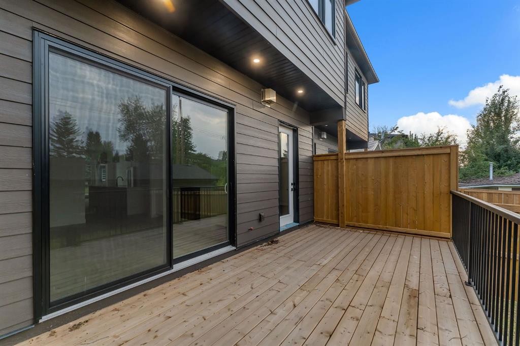 506 28 Avenue Nw, Calgary, AB - Outdoor With Exterior