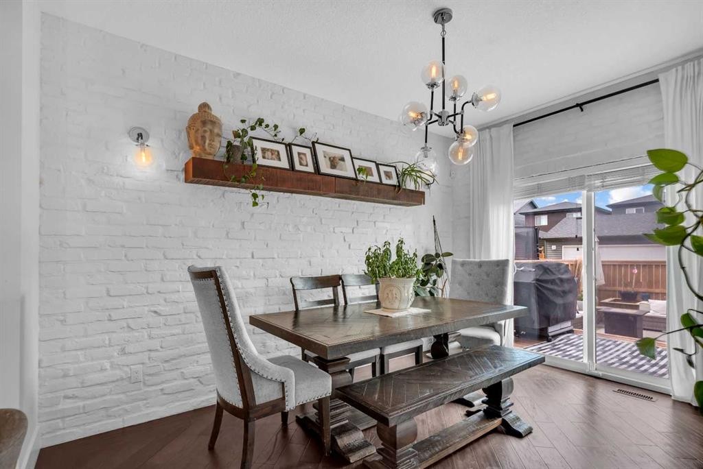 106 Cornerstone Circle Ne, Calgary, AB - Indoor Photo Showing Dining Room