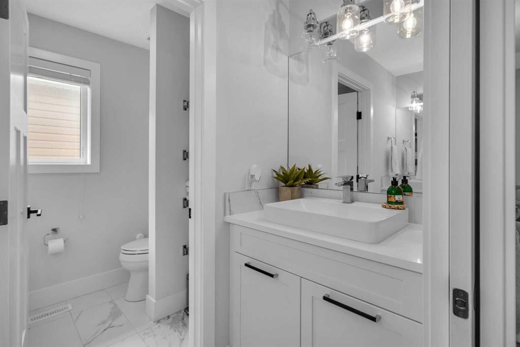 106 Cornerstone Circle Ne, Calgary, AB - Indoor Photo Showing Bathroom