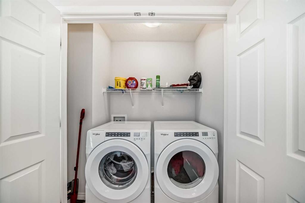 81 Cityscape Row Ne, Calgary, AB - Indoor Photo Showing Laundry Room