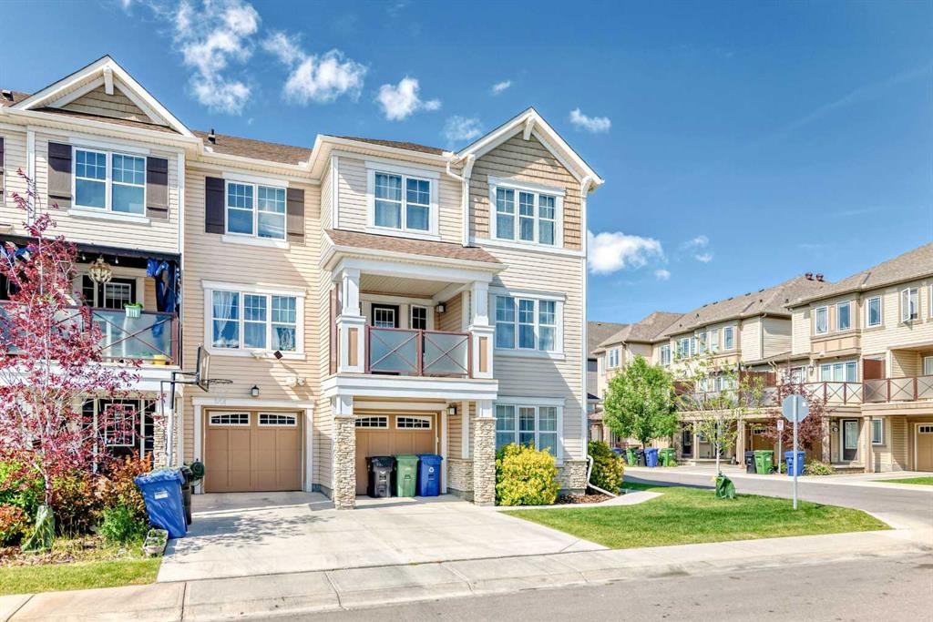81 Cityscape Row Ne, Calgary, AB - Outdoor With Balcony With Facade