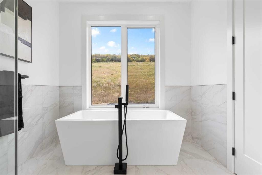 407 Patterson Boulevard Sw, Calgary, AB - Indoor