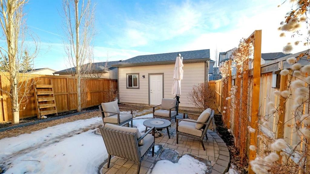 12 Legacy Gate Se, Calgary, AB - Outdoor