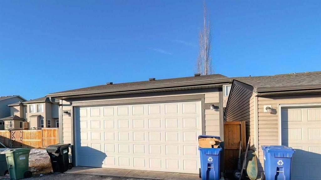 12 Legacy Gate Se, Calgary, AB - Outdoor With Exterior