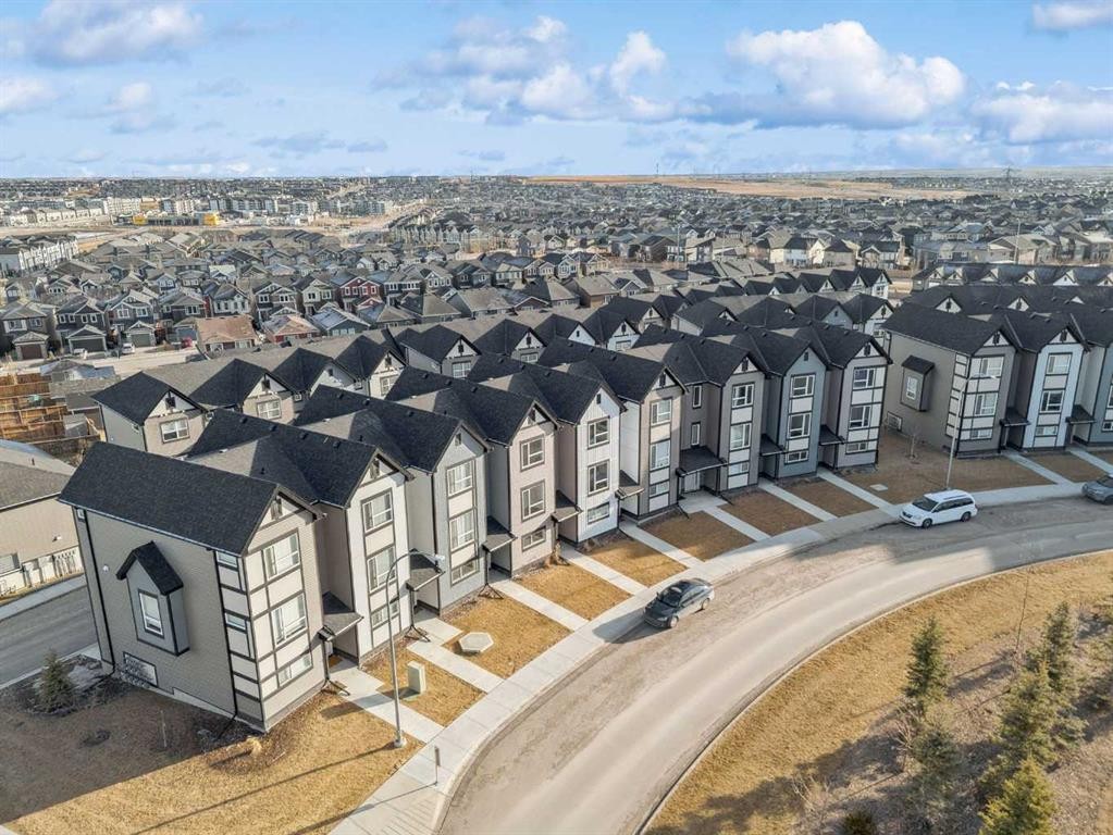 54 Evanscrest Manor Nw, Calgary, AB - Outdoor