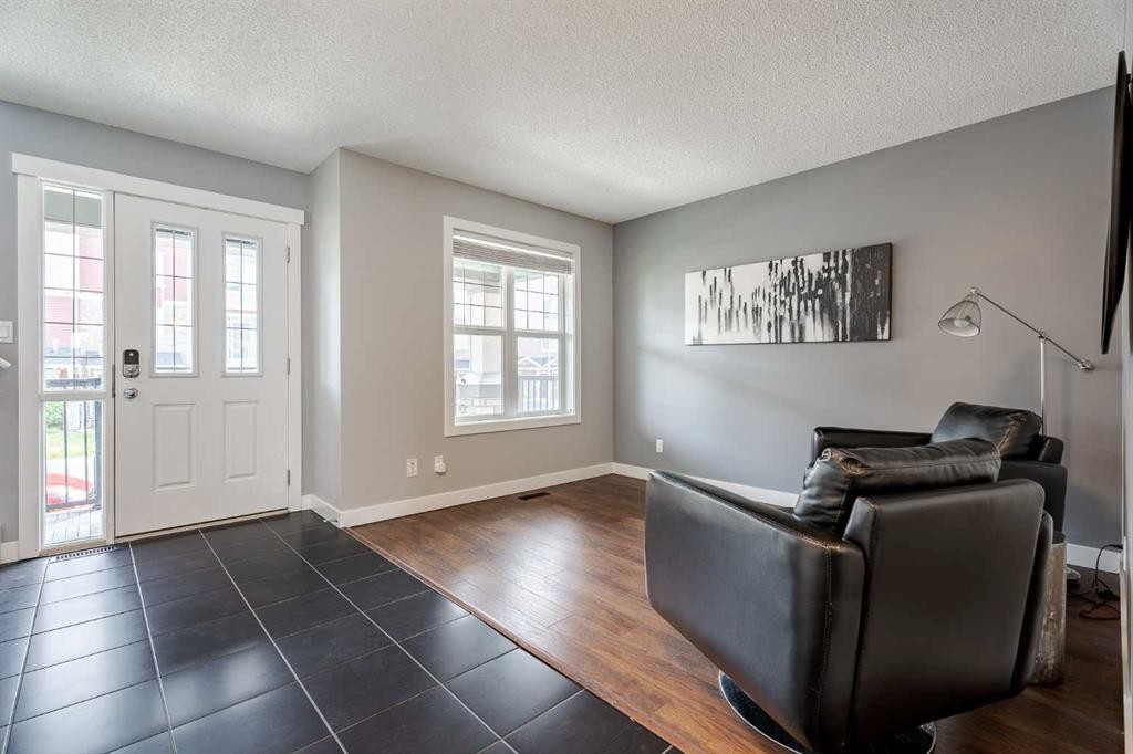 110 Skyview Ranch Manor Ne, Calgary, AB - Indoor Photo Showing Other Room