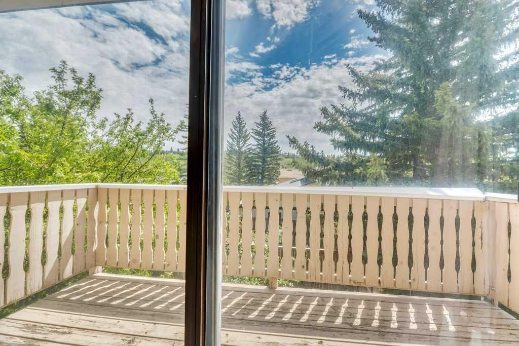 77 Edgewood Rise Nw, Calgary, AB - With Deck Patio Veranda