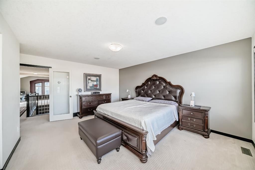 16 Skyview Shores Gardens Ne, Calgary, AB - Indoor Photo Showing Bedroom