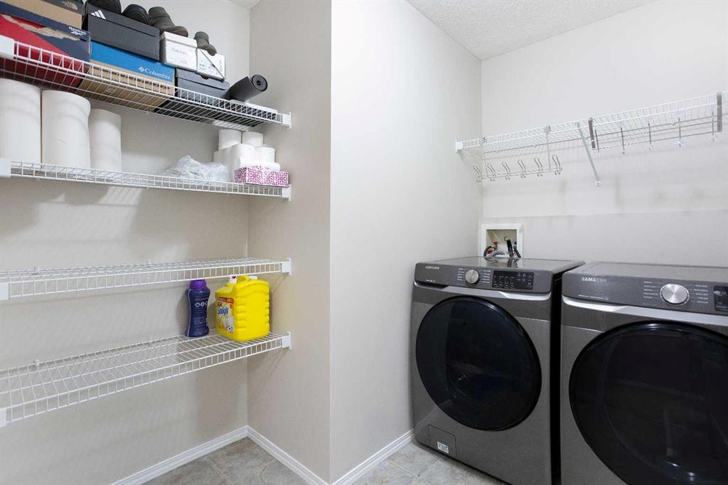 138 Saddlecrest Way Ne, Calgary, AB - Indoor Photo Showing Laundry Room