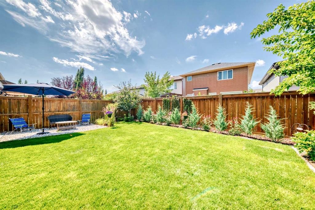 437 Auburn Bay Drive Se, Calgary, AB