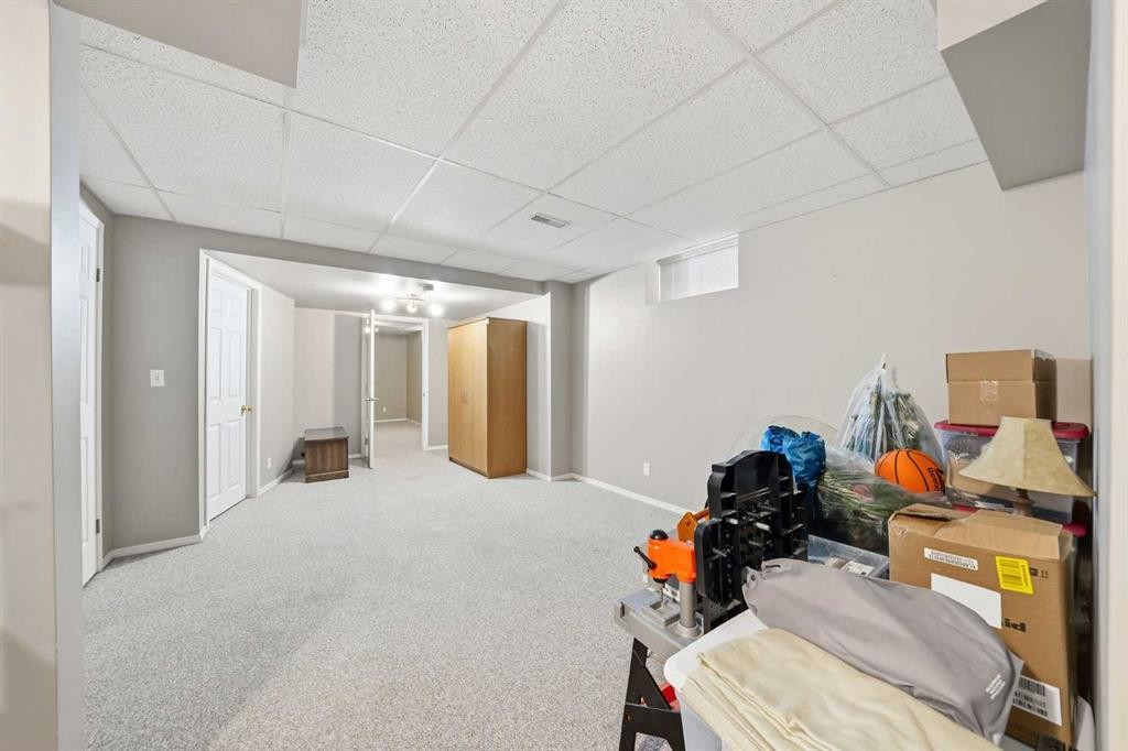 302 Strathaven Drive, Strathmore, AB - Indoor
