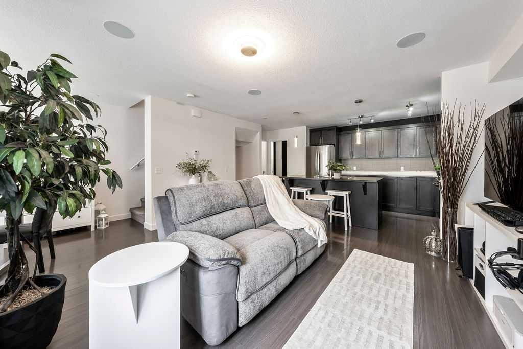 308 Redstone View, Calgary, AB - Indoor Photo Showing Living Room