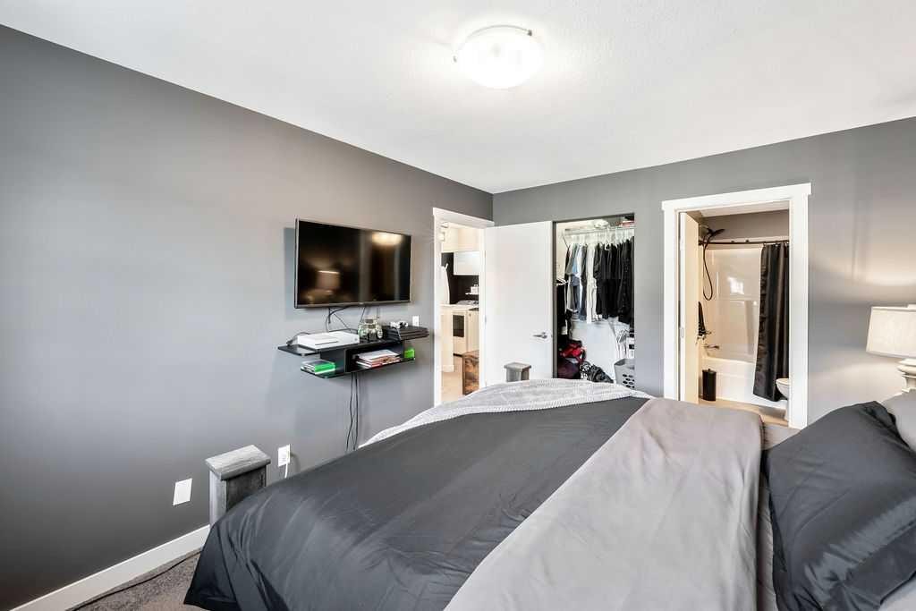 308 Redstone View, Calgary, AB - Indoor Photo Showing Bedroom