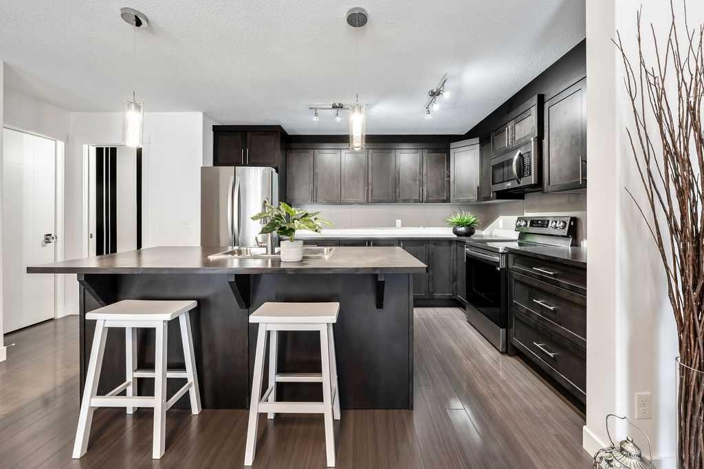 308 Redstone View, Calgary, AB - Indoor Photo Showing Kitchen With Stainless Steel Kitchen With Upgraded Kitchen