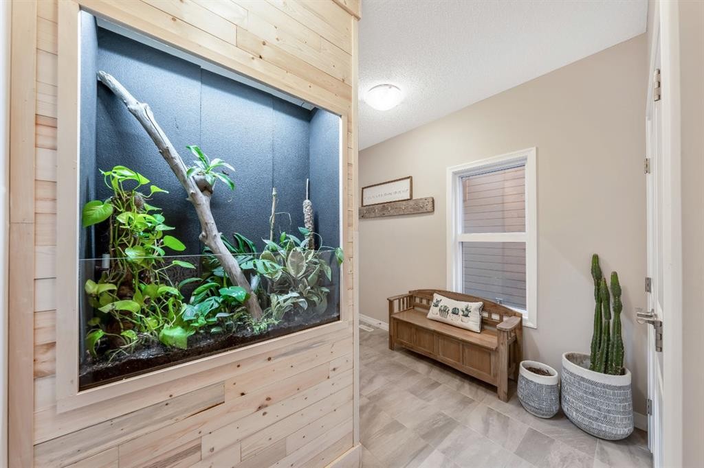 159 Riviera View, Cochrane, AB - Indoor Photo Showing Other Room