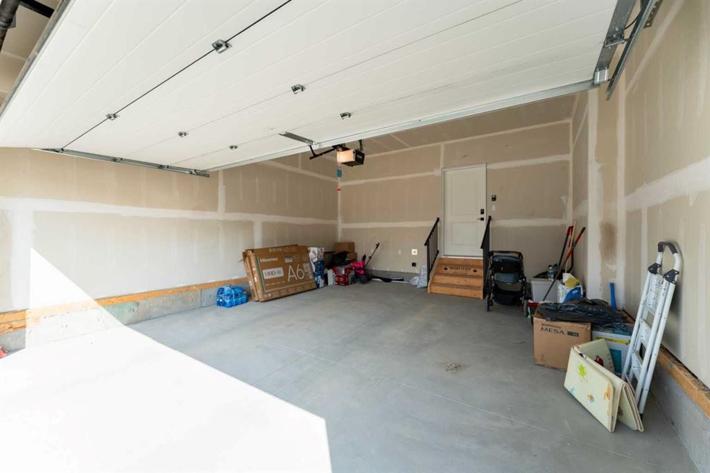 200 Lewiston Drive Ne, Calgary, AB - Indoor Photo Showing Garage