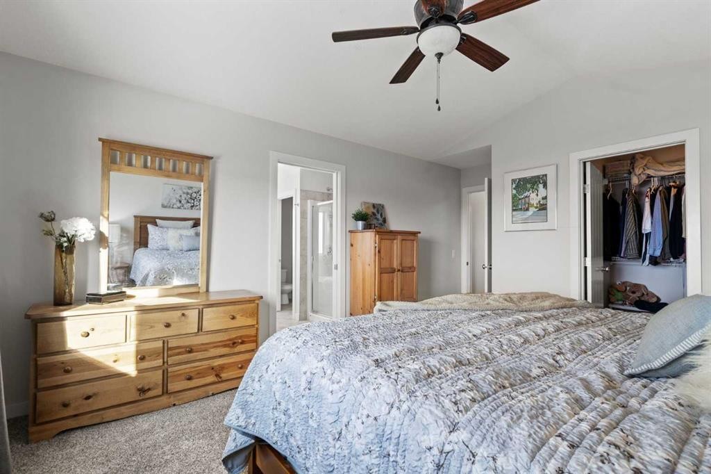 69 Ravenskirk Close Se, Airdrie, AB - Indoor Photo Showing Bedroom