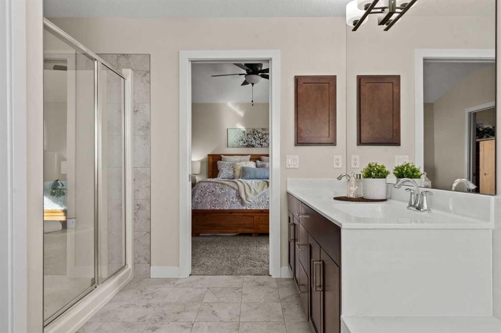 69 Ravenskirk Close Se, Airdrie, AB - Indoor Photo Showing Bathroom