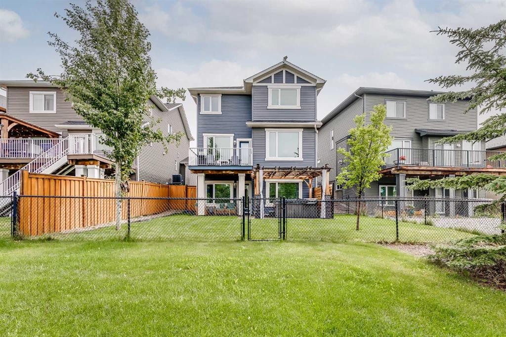 69 Ravenskirk Close Se, Airdrie, AB - Outdoor