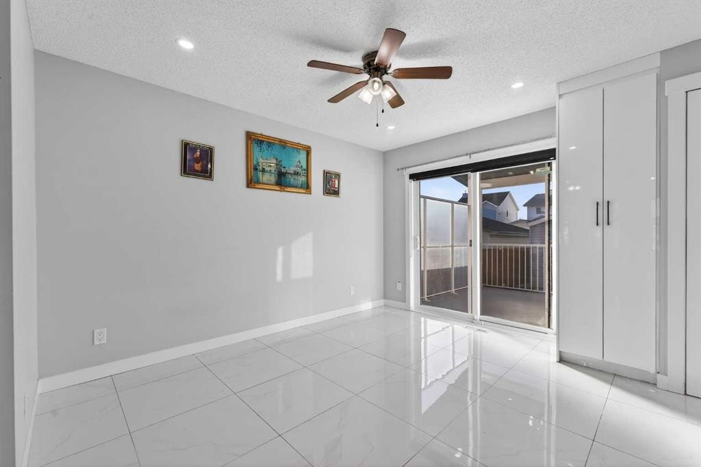 49 Taravista Way Ne, Calgary, AB - Indoor Photo Showing Other Room