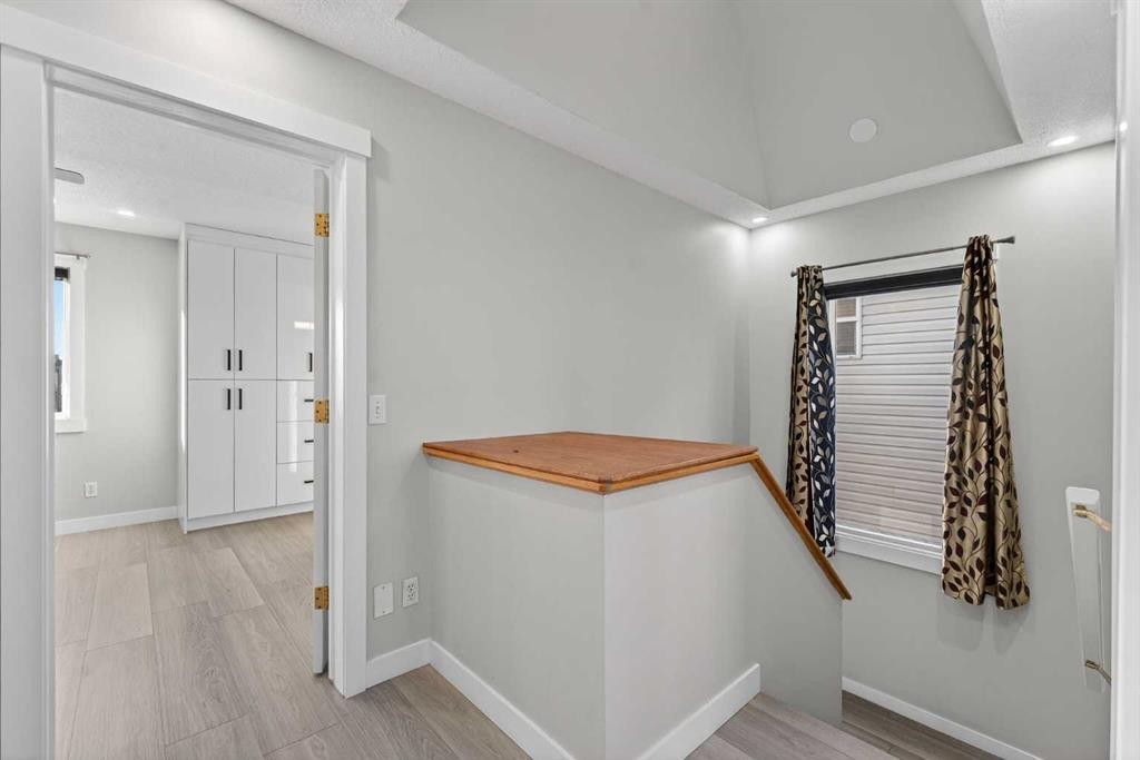 49 Taravista Way Ne, Calgary, AB - Indoor Photo Showing Other Room