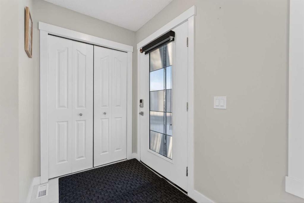 49 Taravista Way Ne, Calgary, AB - Indoor Photo Showing Other Room
