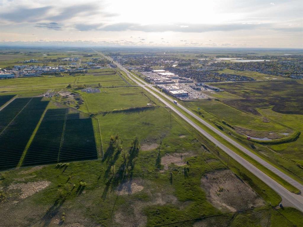 1 Highway 1, Strathmore, AB