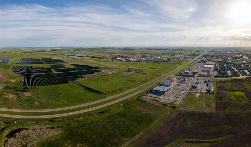 1 Highway 1, Strathmore, AB