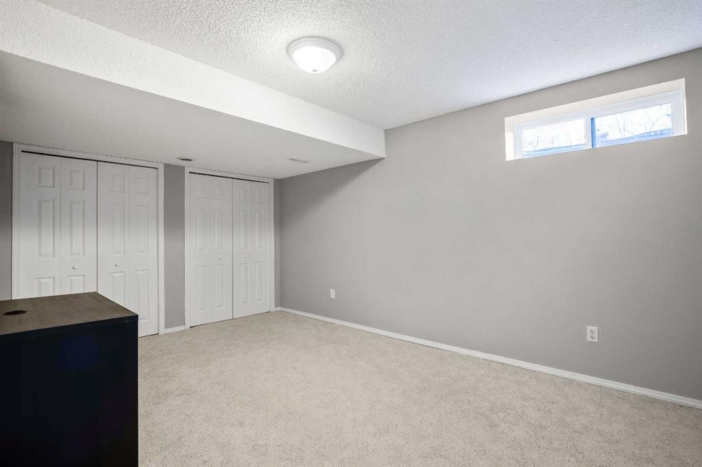 830 Westmount Drive, Strathmore, AB - Indoor Photo Showing Other Room