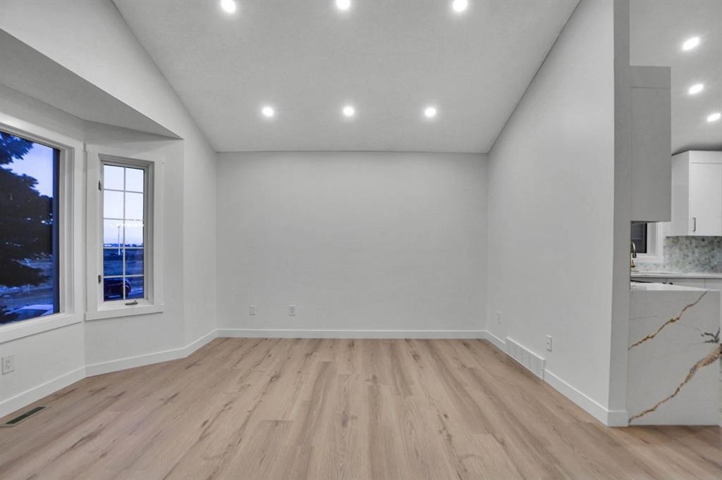 96 Covington Road Ne, Calgary, AB - Indoor Photo Showing Other Room