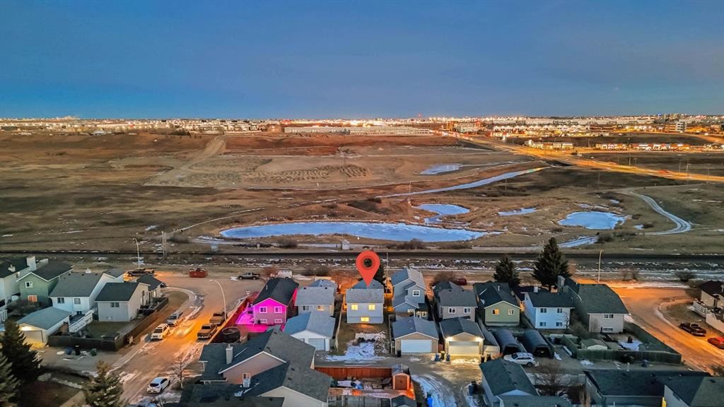 96 Covington Road Ne, Calgary, AB - Outdoor With View