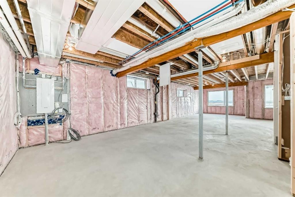 100 Corner Glen Manor Ne, Calgary, AB - Indoor Photo Showing Basement