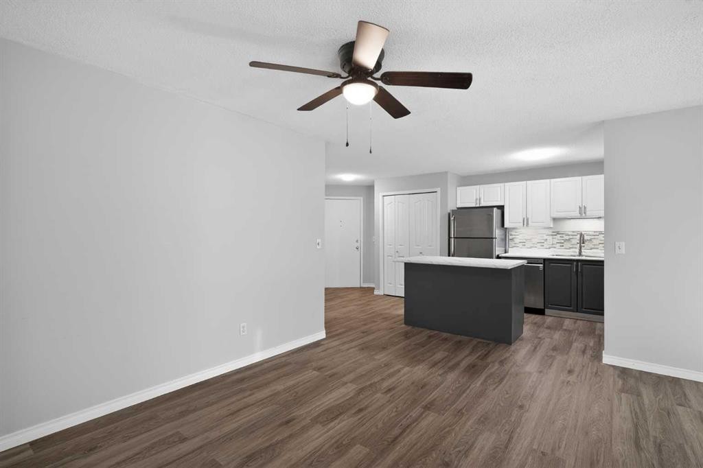 1408-1000 Somervale Court Sw, Calgary, AB - Indoor Photo Showing Kitchen