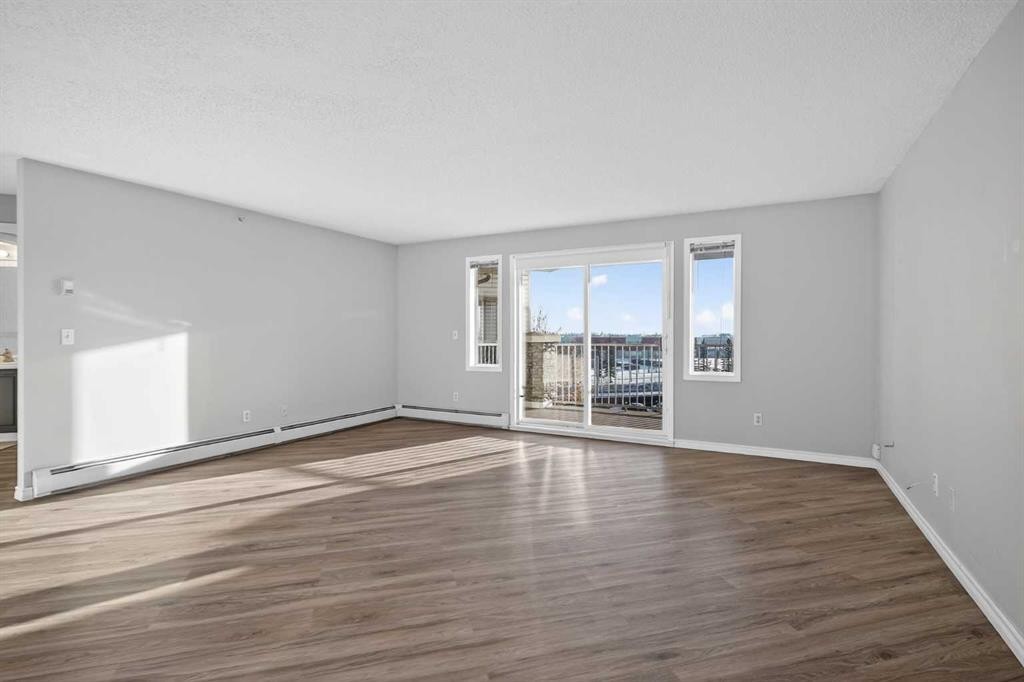 1408-1000 Somervale Court Sw, Calgary, AB - Indoor Photo Showing Other Room