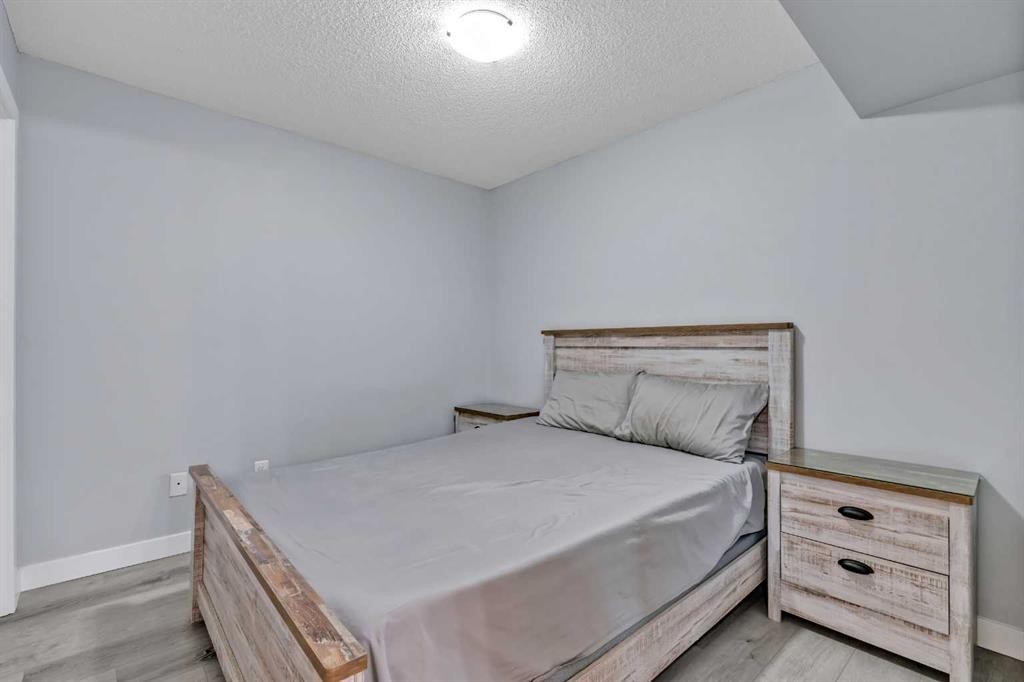 117-7130 80 Avenue Ne, Calgary, AB - Indoor Photo Showing Bedroom