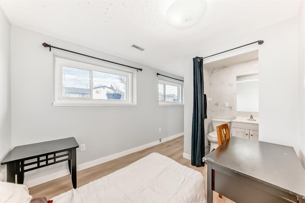 644 Rundleville Place Ne, Calgary, AB