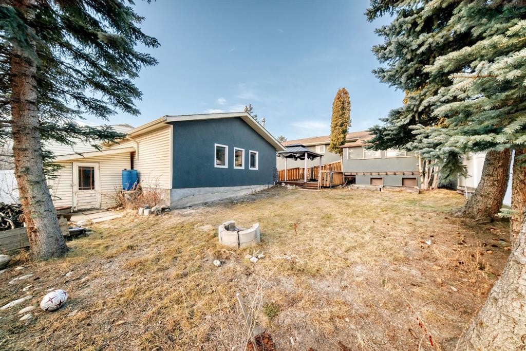 644 Rundleville Place Ne, Calgary, AB