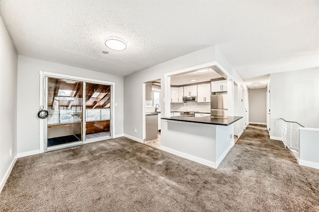 644 Rundleville Place Ne, Calgary, AB