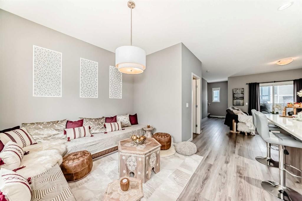 309 Nolanlake Villas Nw, Calgary, AB - Indoor Photo Showing Living Room