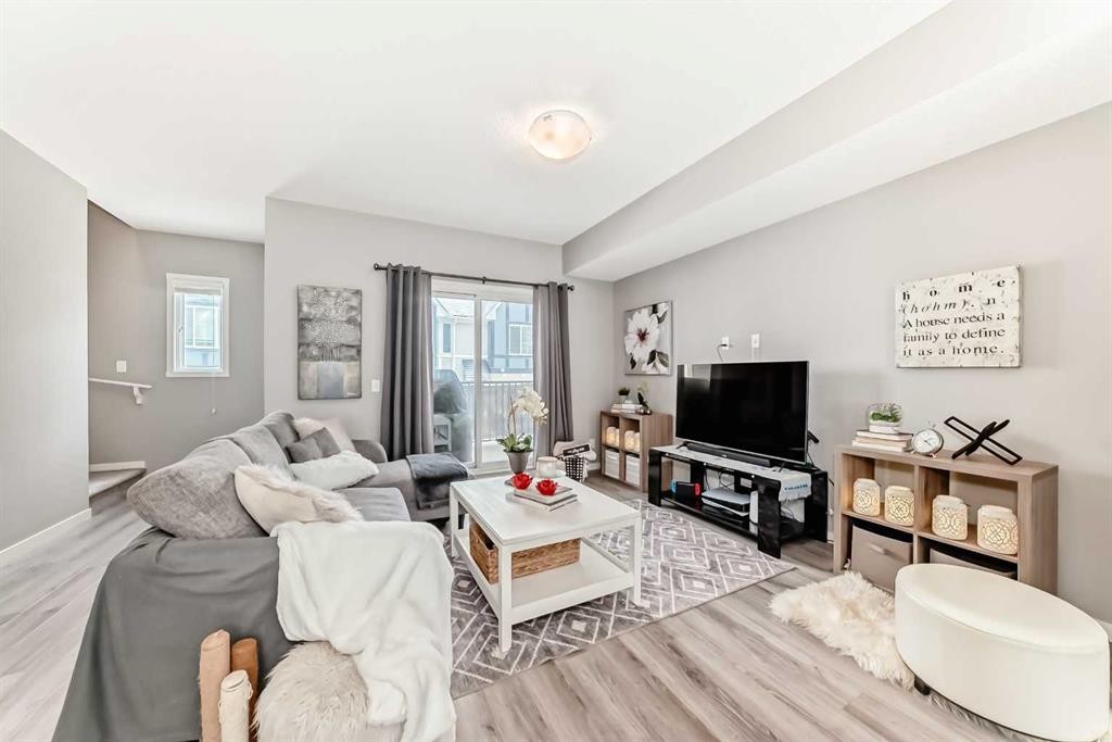 309 Nolanlake Villas Nw, Calgary, AB - Indoor Photo Showing Living Room