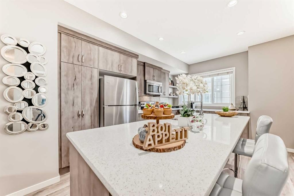 309 Nolanlake Villas Nw, Calgary, AB - Indoor Photo Showing Kitchen