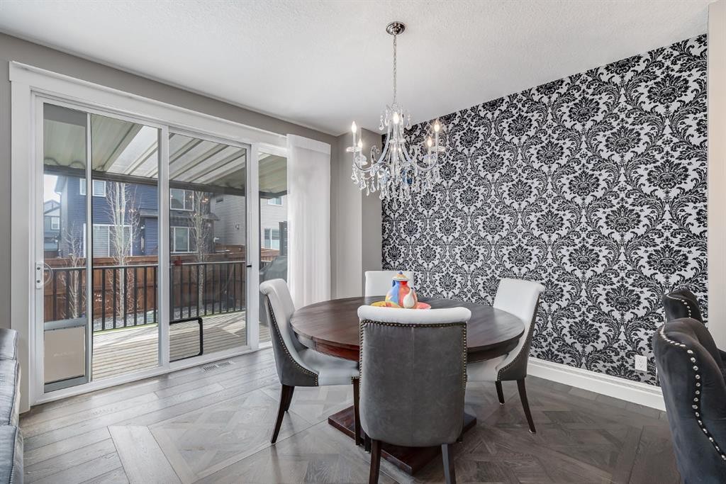 278 Legacy View Se, Calgary, AB - Indoor Photo Showing Dining Room
