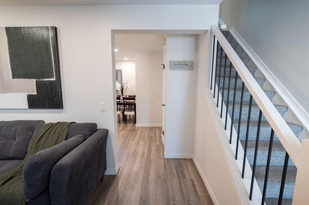 6223 Penedo Way Se, Calgary, AB - Indoor Photo Showing Other Room