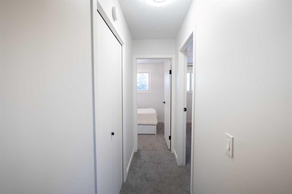 6223 Penedo Way Se, Calgary, AB - Indoor Photo Showing Other Room