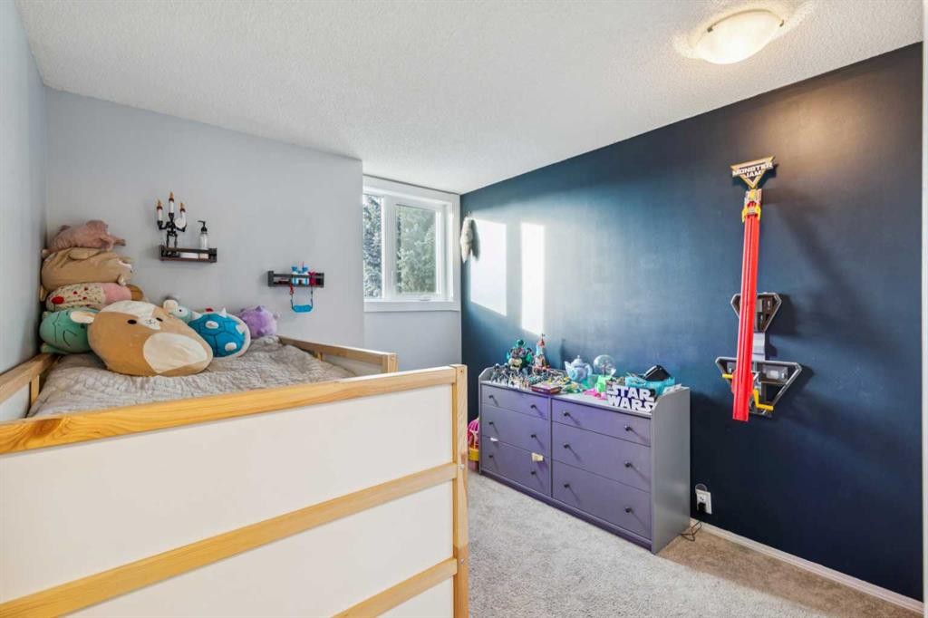 124 Woodmark Crescent Sw, Calgary, AB - Indoor