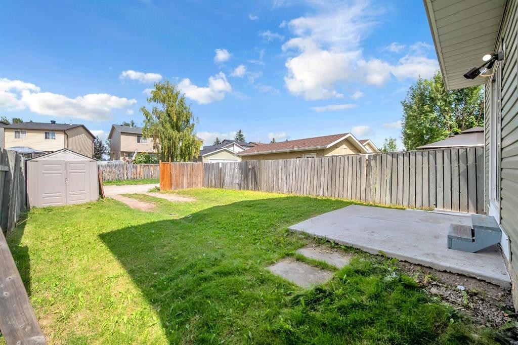 6022 Martingrove Road Ne, Calgary, AB - Outdoor