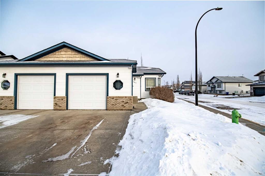 261 Jenner Crescent, Red Deer, AB