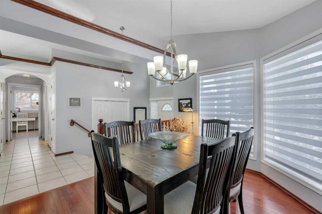 78 Mckenzie Lake Place Se, Calgary, AB - Indoor Photo Showing Dining Room